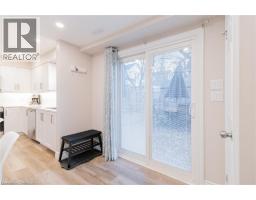 11 DIETRICH Crescent - 18