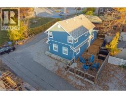 11 DIETRICH Crescent - 2