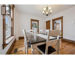 16 HAMPTON Street - 13