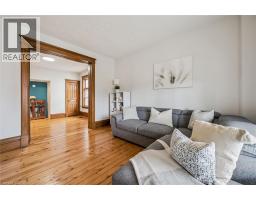 16 HAMPTON Street - 9