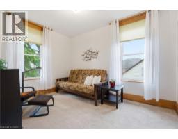 24 QUEENSWAY Drive - 16