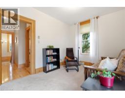 24 QUEENSWAY Drive - 17