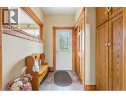 24 QUEENSWAY Drive - 27