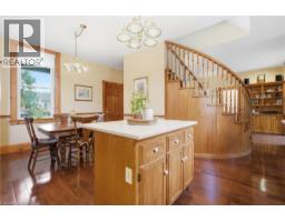 24 QUEENSWAY Drive - 29