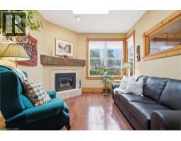 24 QUEENSWAY Drive - 34