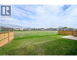 27 BONNIE Drive - 40