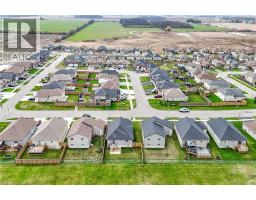 27 BONNIE Drive - 48