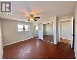 367 NORFOLK Street N - 23