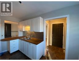 367 NORFOLK Street N - 5