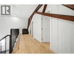 20 MILL Street E - 19