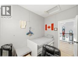 20 MILL Street E - 23