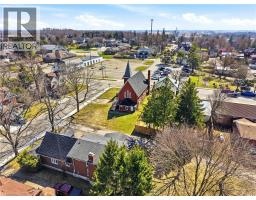 20 MILL Street E - 31