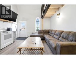 20 MILL Street E - 7