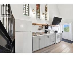 20 MILL Street E - 9