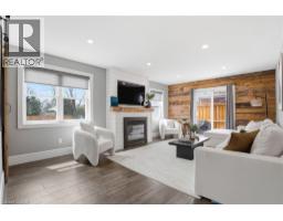 742 VINE Street - 16