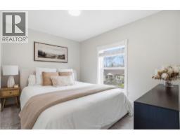 742 VINE Street - 21