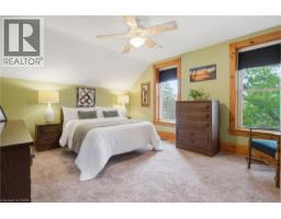 24 QUEENSWAY Drive - 12