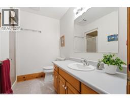 24 QUEENSWAY Drive - 22