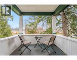 24 QUEENSWAY Drive - 34