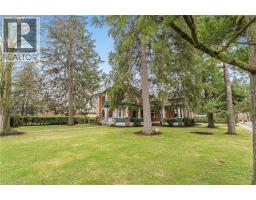 24 QUEENSWAY Drive - 45