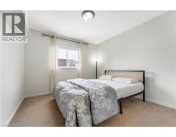 142 DUBRICK Crescent - 26