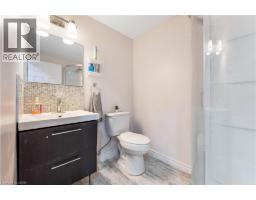 142 DUBRICK Crescent - 36