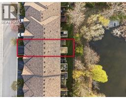 9 LIDDYCOAT Lane UnitNo. 18 - 43