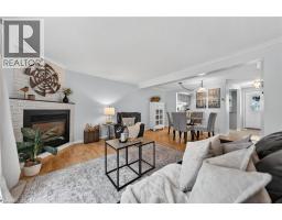 111 CONNELLY Drive - 16
