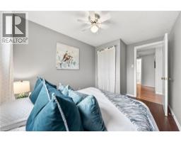 111 CONNELLY Drive - 21