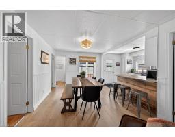 11 WALTER Street - 12