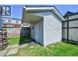 11 WALTER Street - 40