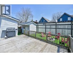 11 WALTER Street - 43