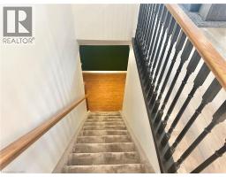 7 SPRUCE GROVE Court - 25