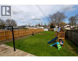 239 METCALFE Street N - 18