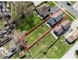 239 METCALFE Street N - 21