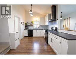 239 METCALFE Street N - 3