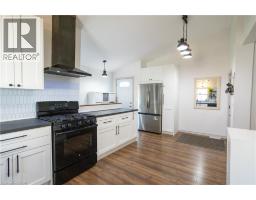 239 METCALFE Street N - 4