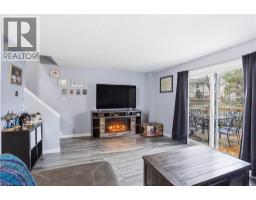 16 ENFIELD Crescent - 10