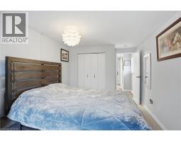 16 ENFIELD Crescent - 20