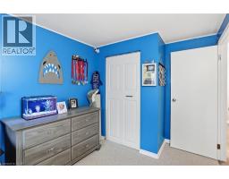 16 ENFIELD Crescent - 23