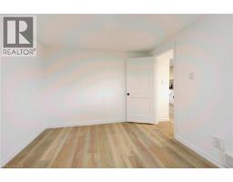 524 SIMCOE Street - 10