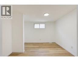 524 SIMCOE Street - 13