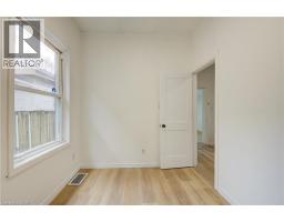 524 SIMCOE Street - 25