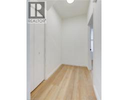 524 SIMCOE Street - 34