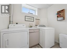 40 ABELES Avenue - 27