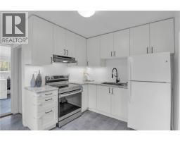 234 CLARENCE Street - 16