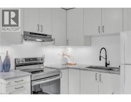 234 CLARENCE Street - 17