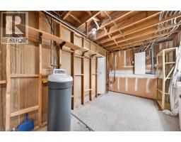 232 SALISBURY Avenue - 38