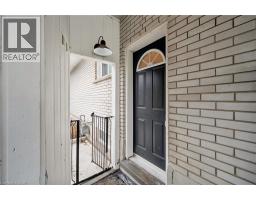 14 LINTON Place - 33