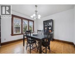 9 SPADINA Road E - 10